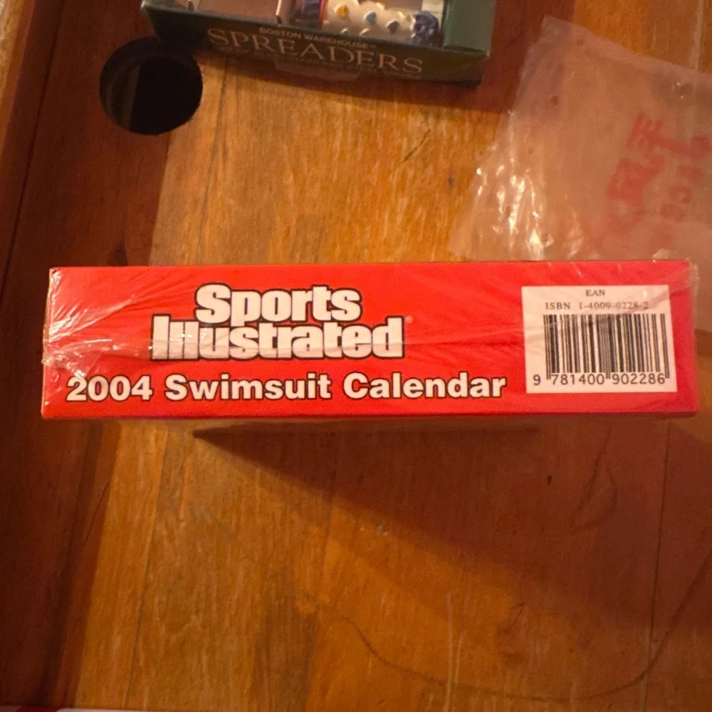 Vintage Sports Illustrated 2004 Swimsuit Calendar New Factory Sealed